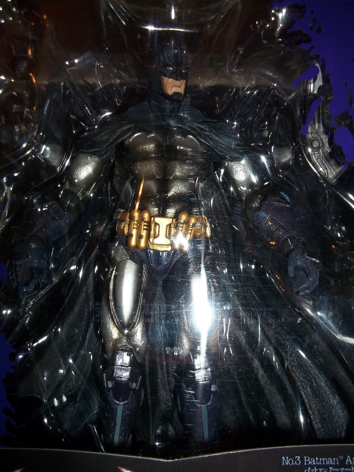 Wallpaper #jGg6HZMBSpphPi3-6iXI75 La Entrada De La Baticueva Batman Arkham Asylum Figura Play Arts