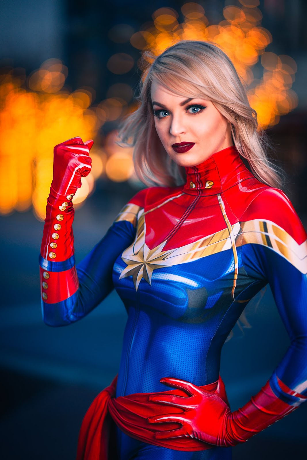 Wallpaper #lDEGNpMB5zzyi_yY8Fif2 Elarte Cosplay Captain Marvel Cosplay Marvel Comics