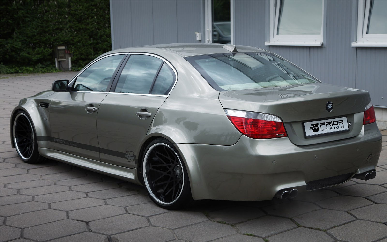 Wallpaper #zljYM5MBzN9vxX34oDkx7 Autoniusy BMW M5 E60 Widebody by Prior Design