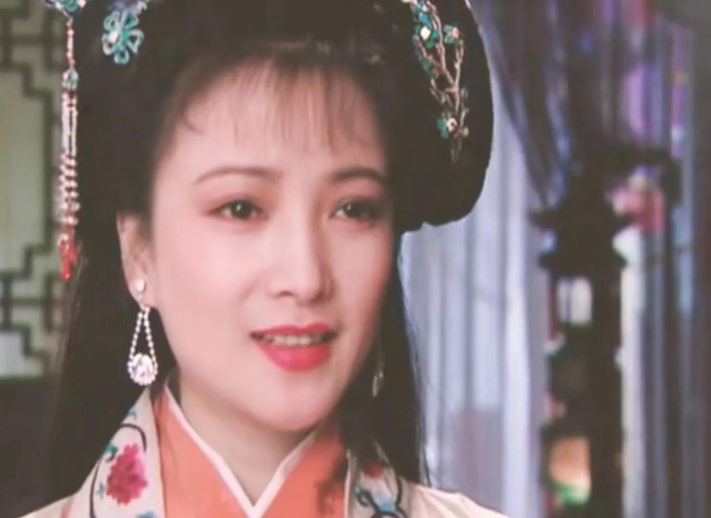 Wallpaper #EWjPIpMBSpphPi3-7TRt194 How Important is the Appearance of an Actress Chen Hong or He Qing