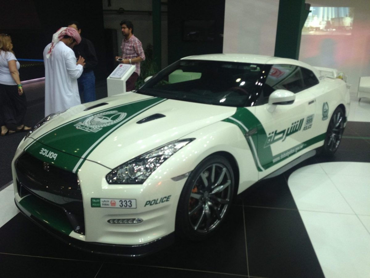 Wallpaper #2xm-Do8BtGB6xQ78nVoz55 Top 10 Ludicrous Supercars in Dubai Police Fleet