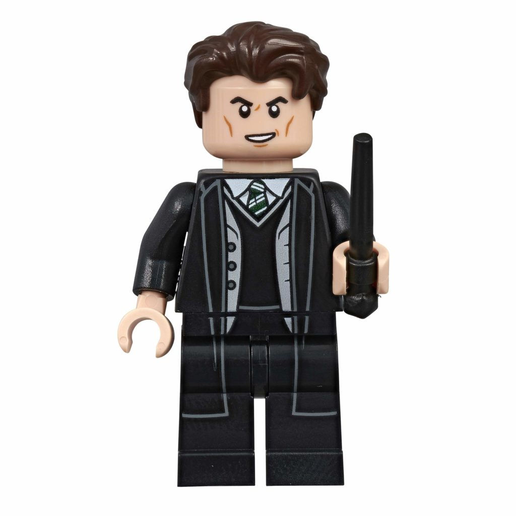 Wallpaper #B6WGN5MBVBiSkHCa7own149 Brickfinder Exclusive Lego Tom Riddle First Look