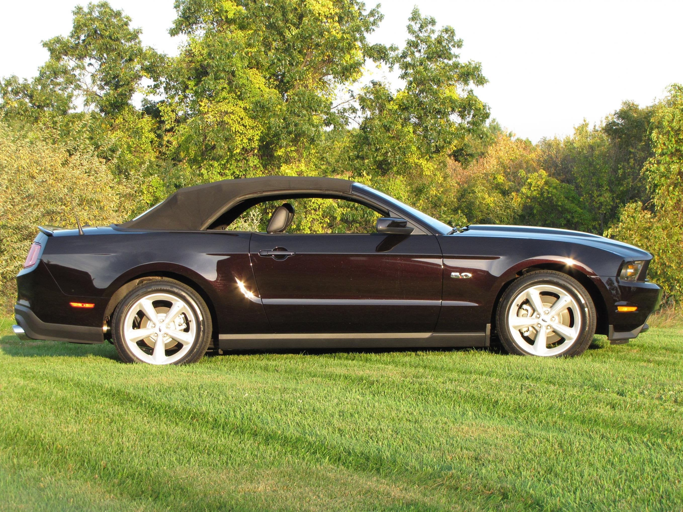Wallpaper #gz9aPJMBLiIJ4c9OqZF5244 Any Other Owners of Lava Red Metallic Mustang Convertibles Page 3