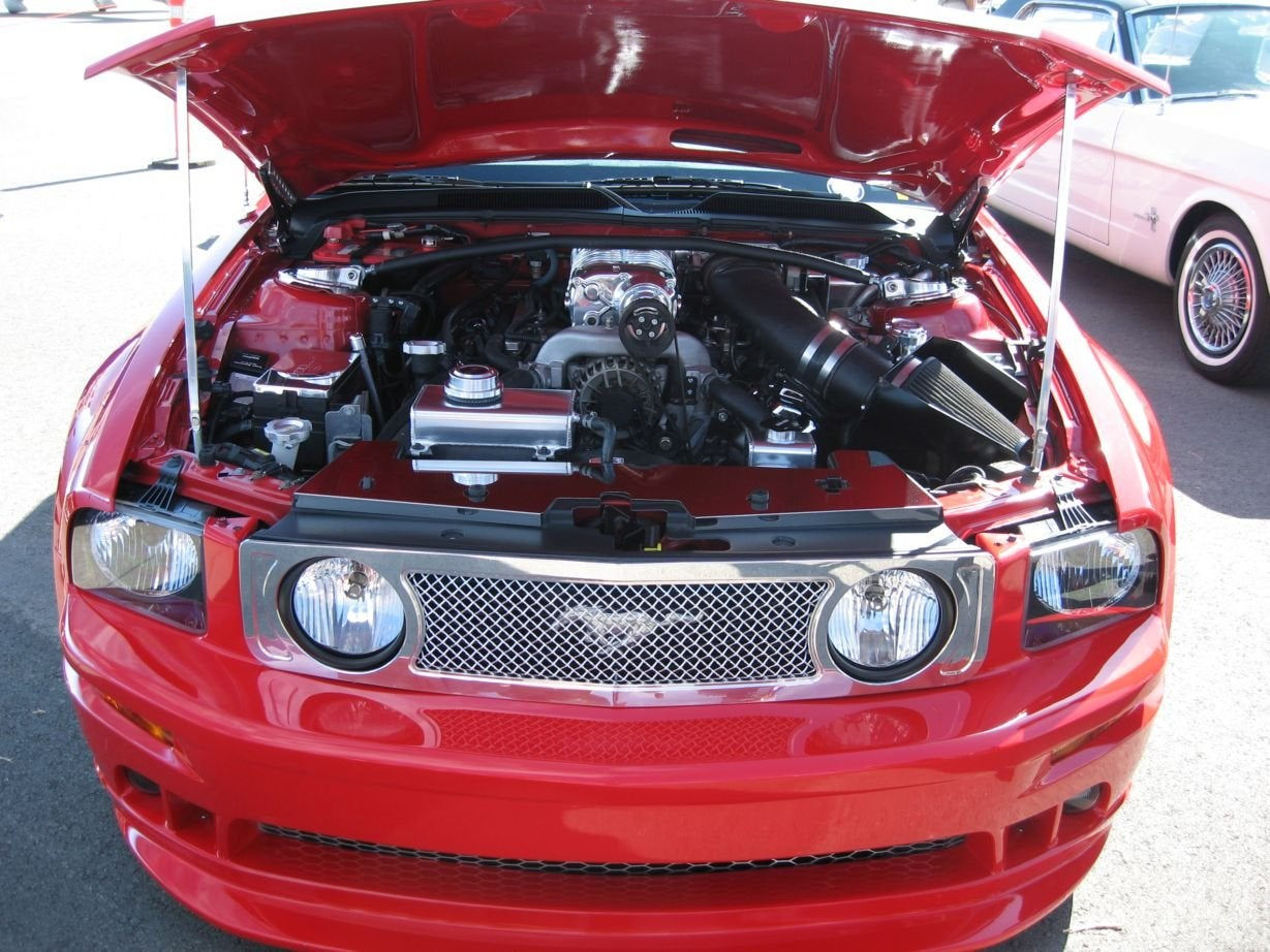 Wallpaper #2uqcVJMBlwTYPL18FgsO307 Ford Racingwhipple Ho 11psi Supercharger on Stock Motor Ford