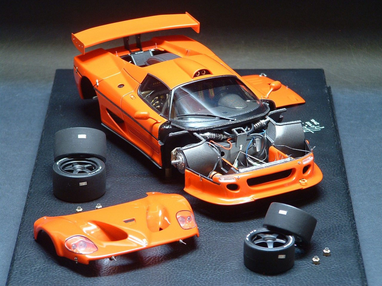 Wallpaper #Y2gHG5MBSpphPi3-9R5h189 Ferrari F50 GT Tamiya 124 Scale