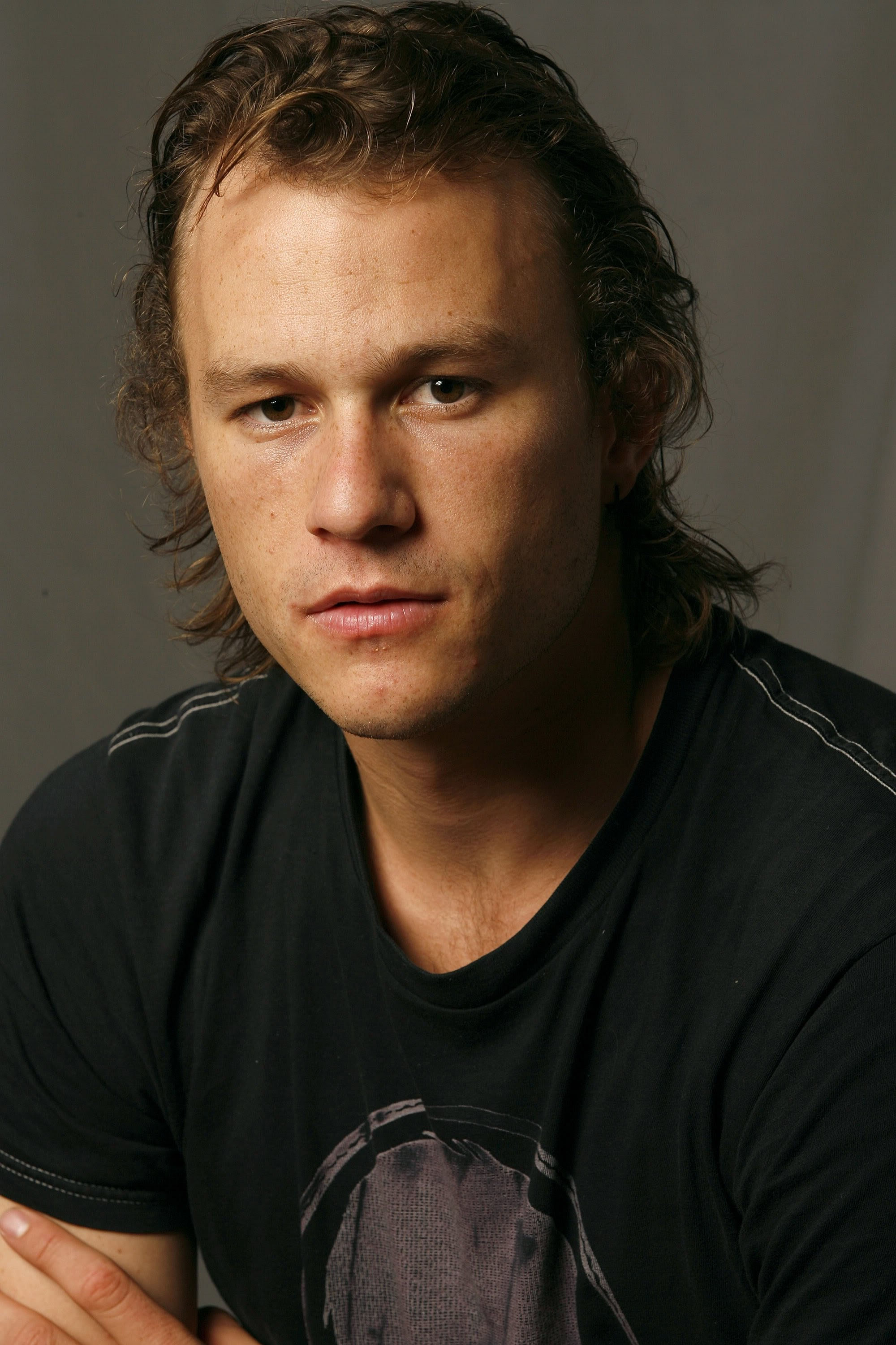 Wallpaper #9HfcJZMB-pgBXx60v58880 Heath Ledger Profile Images the Movie Database Tmdb