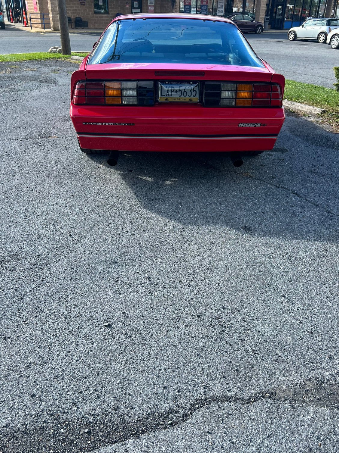 Wallpaper #4mfo85IBSpphPi3-b3er292 Pennsylvania Red 1988 Camaro Iroc Z 57 Third Generation F Body