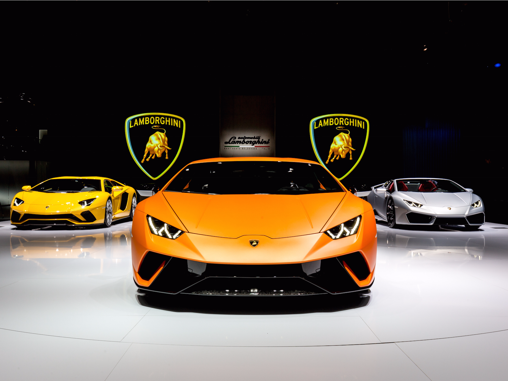 Wallpaper #65e61 What Its Like to Drive Lamborghinis Most Beautiful Car the Verge