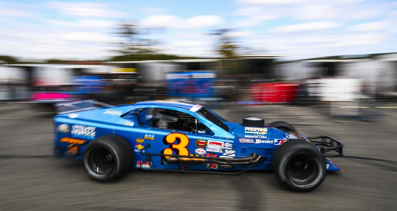 Wallpaper #cBk-D48BtGB6xQ78LFwb45 Classic Ride Matt Swanson Helping Steer Ole Blue Back to Top on