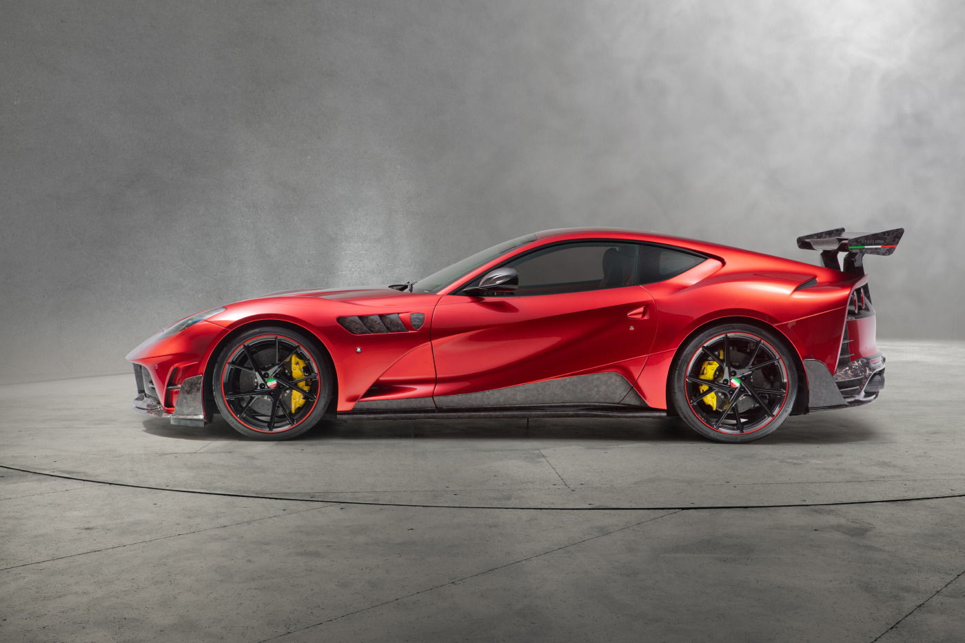 Wallpaper #py7eOJMBeCfPaRV8brst21 Official Mansory Stallone Ferrari 812 Superfast Gtspirit
