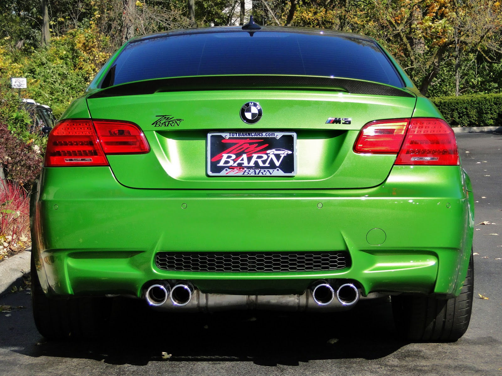 Wallpaper #QWh7IpMBSpphPi3-QjOM88 Crazy Java Green BMW M3 Coupe for Sale Gtspirit