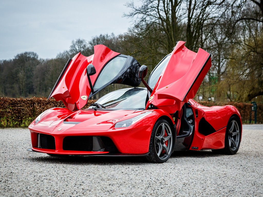 Wallpaper #5nSuxY4B_8f4nGFaL3Dl12 New Ferrari Ceo Confirms Laferrari Spider Gtspirit