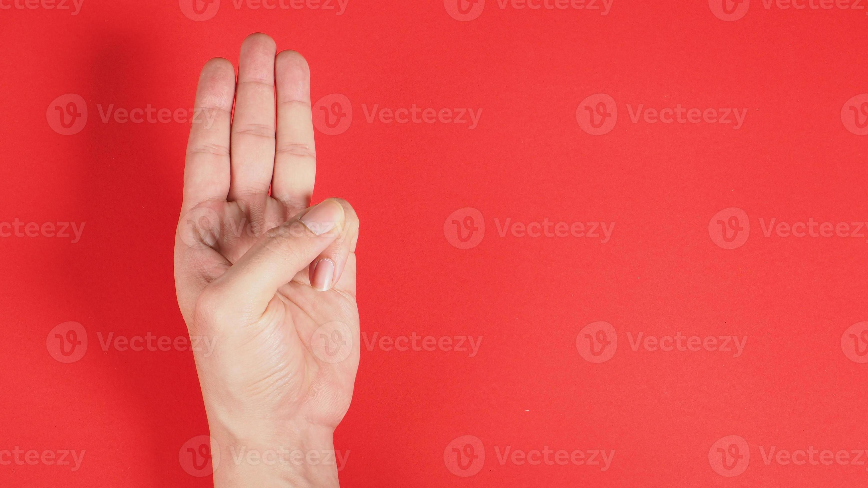 Wallpaper #_GfQEZMBSpphPi3-c_iD216 A Hand Sign of 3 Fingers Point Upward Meaning Three Third or Use in