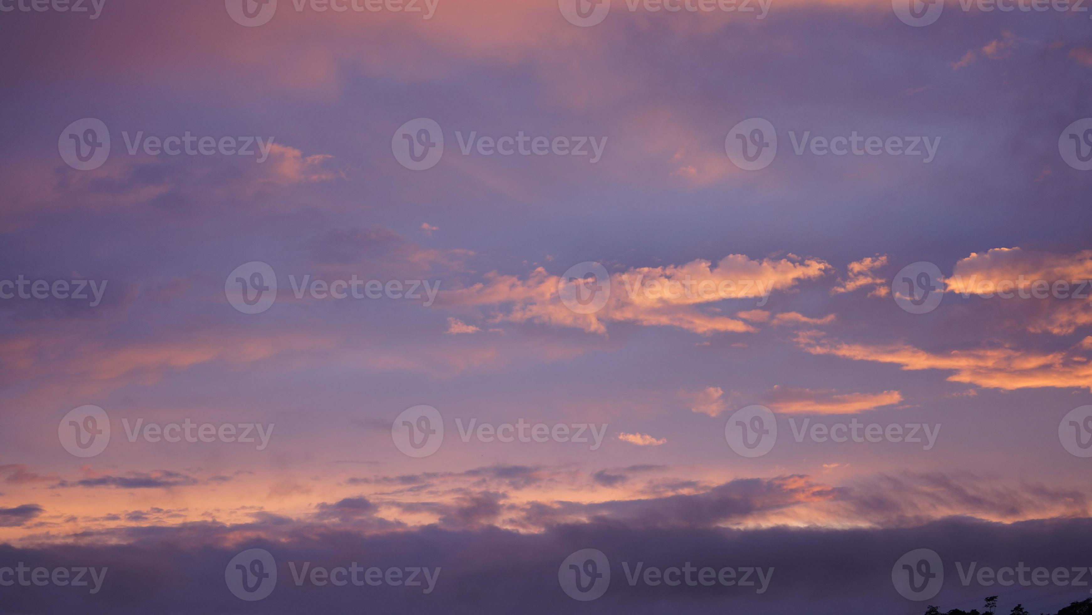 Wallpaper #x--qS5MBMN-XEVvVnztn503 The Beautiful Sunset View with the Colorful Clouds and the Mountains