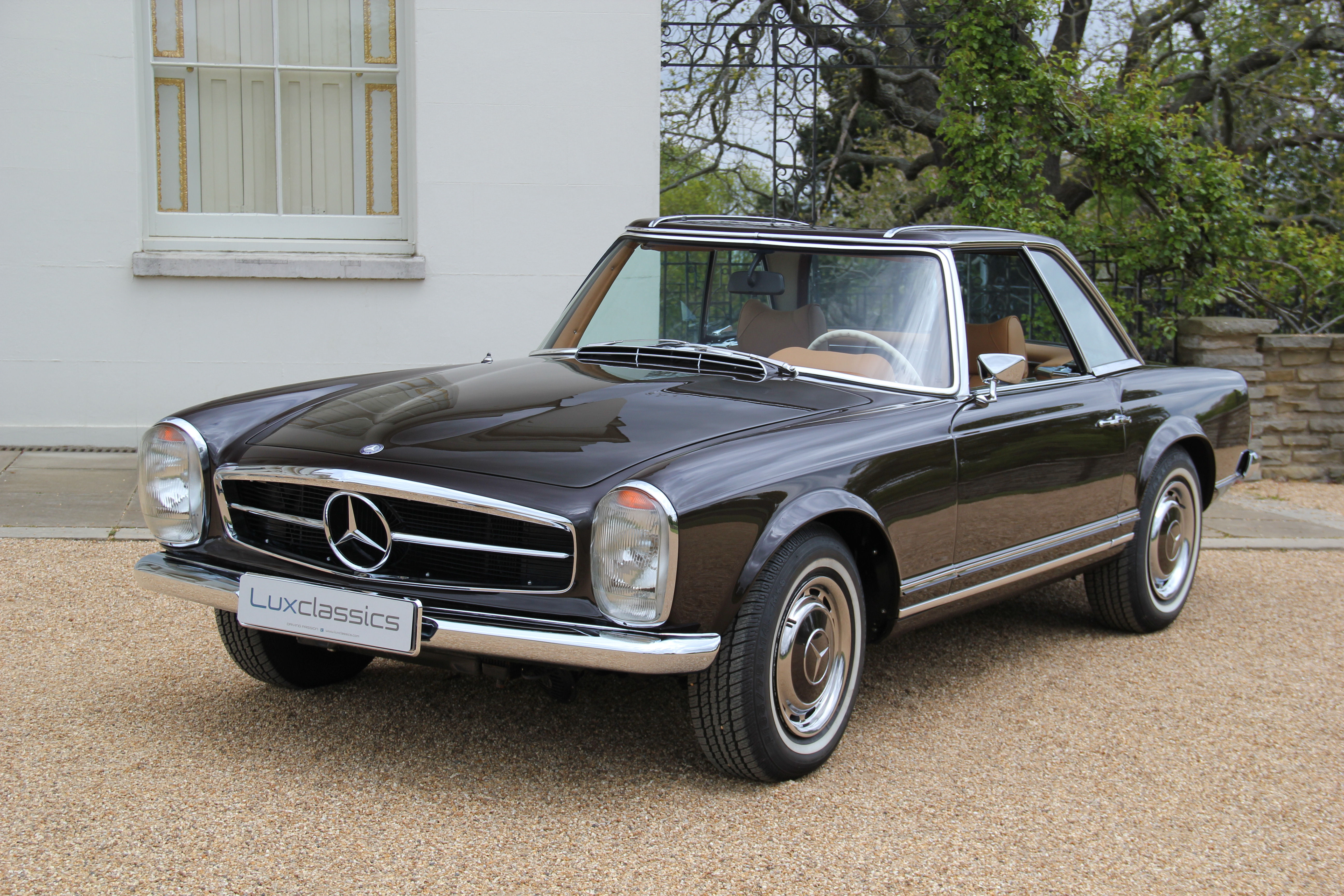 Wallpaper #jRkUOI8BtGB6xQ78gKfl54 Used 1968 Mercedes Benz Sports 28 Petrol for Sale in Essex U51 Lux