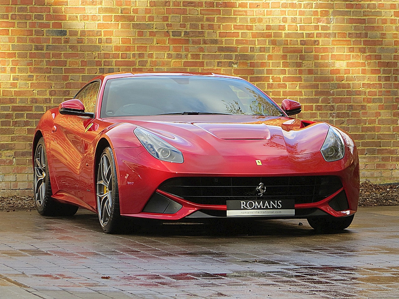 Wallpaper #MACR644BSdW8dNouhhJo30 2013 Used Ferrari F12berlinetta Unknown Rosso Berlinetta