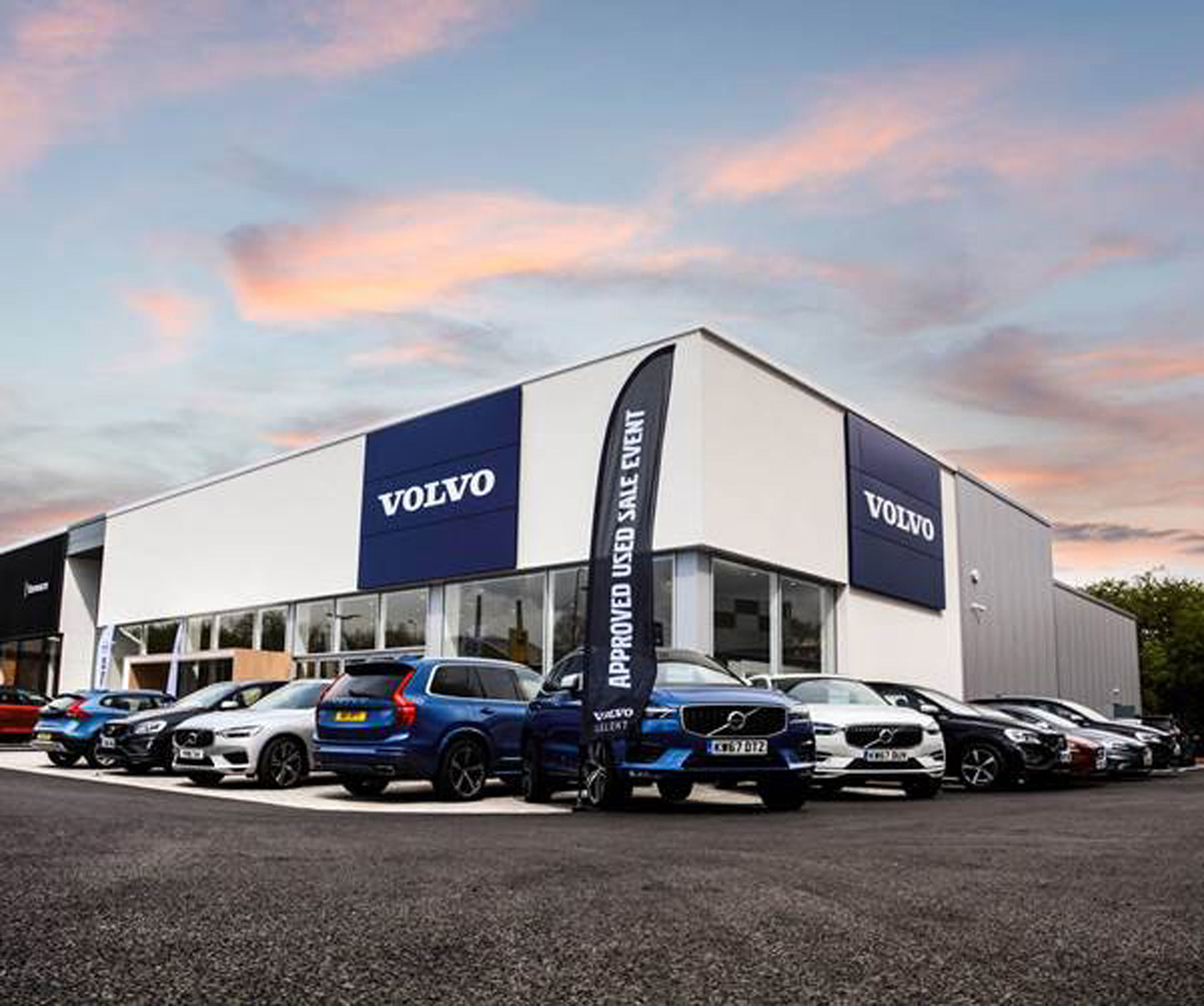 Wallpaper #eEJcPZMBOBpx0NhmC8Qt210 New Volvo Dealership Opens for Business After Major Investment Car