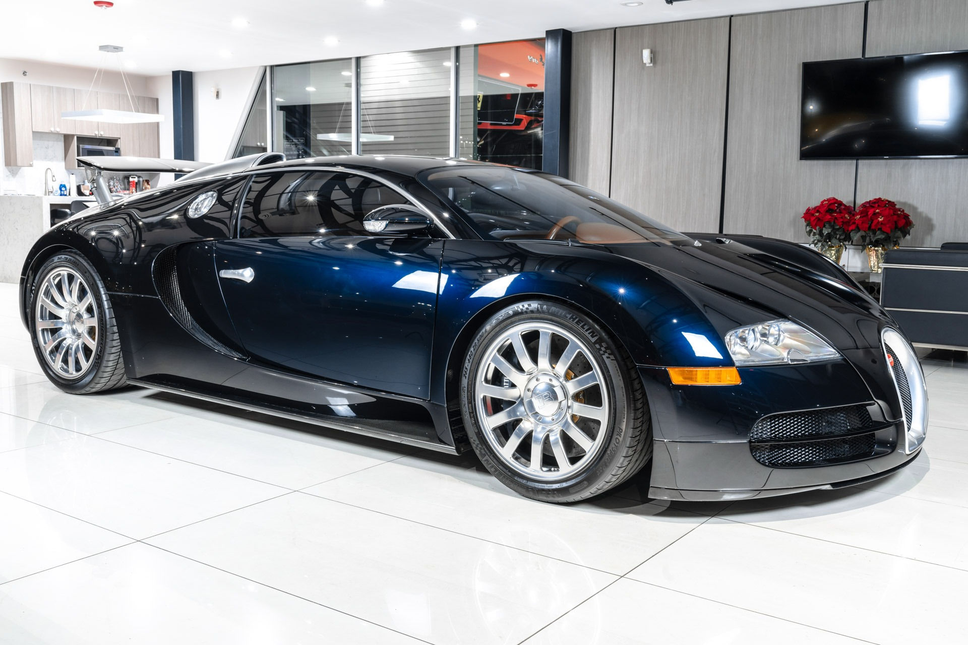 Wallpaper #Z2fa9ZIBSpphPi3-aIFt87 Used 2006 Bugatti Veyron 164 Coupe Recent Service at Bugatti Stunning