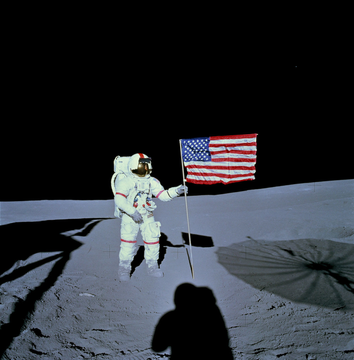 Wallpaper #e2eE_JIBSpphPi3-ZZiW91 Astronaut Alan Shepard During Apollo 14 Eva on the Moon Moon Nasa