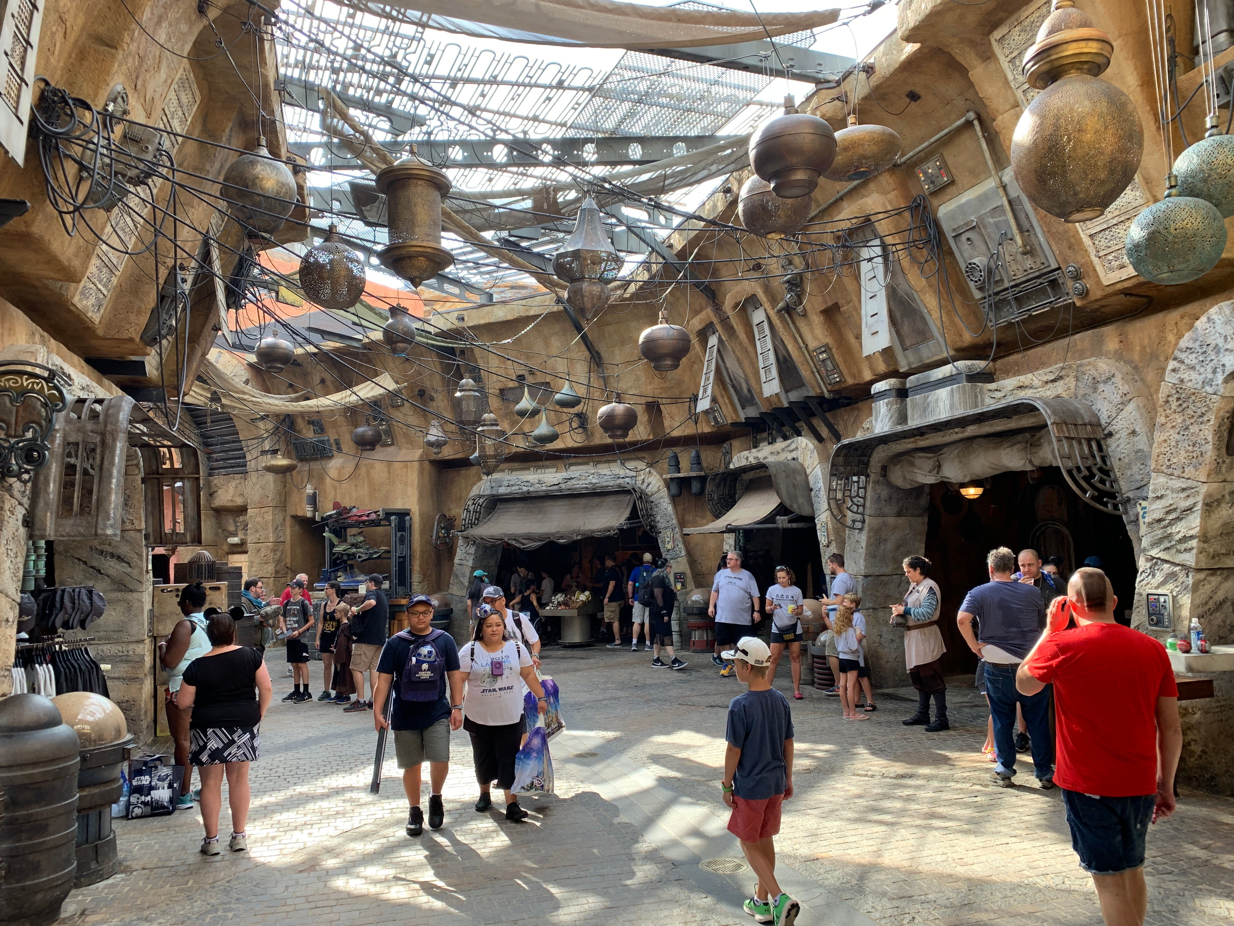 Wallpaper #q2dRE5MBSpphPi3-Av8V231 Guide to Visiting Star Wars Galaxys Edge at Disney World
