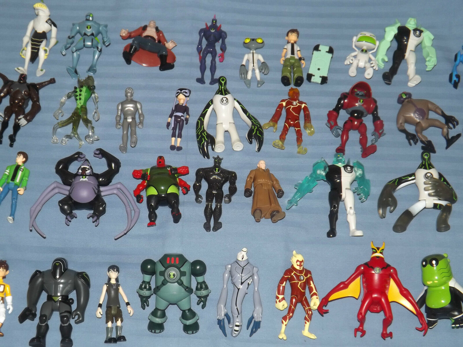 Wallpaper #48b96 Ben 10 Ultimate Alien 2010