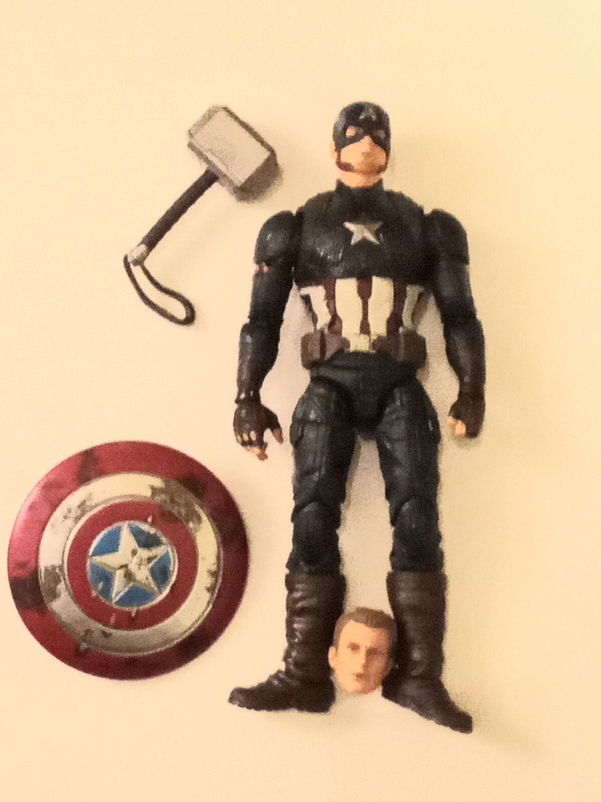 Wallpaper #2nQpw44B_8f4nGFaL2-M49 Marvel Legends Worthy Captain America eBay