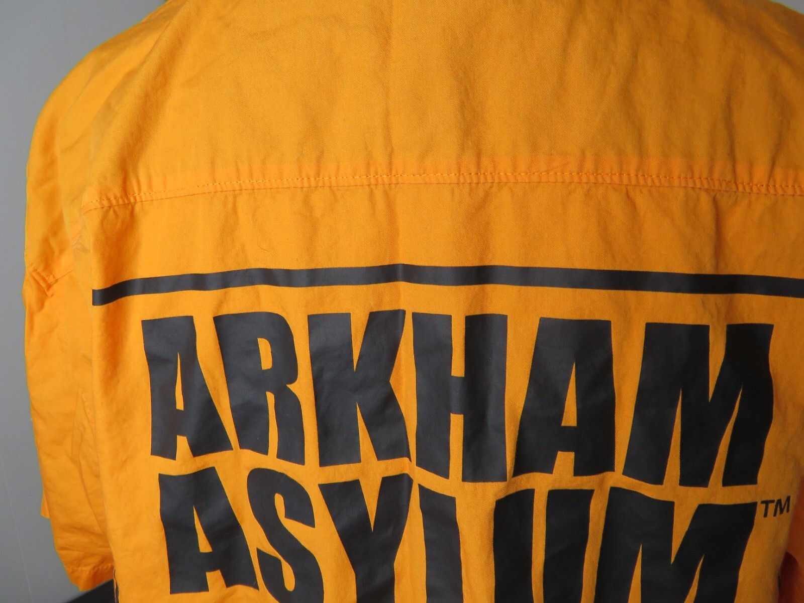 Wallpaper #wD9tPJMBLiIJ4c9OS5GL167 Batman Orange Inmate Arkham Asylum Button Up Shirt eBay