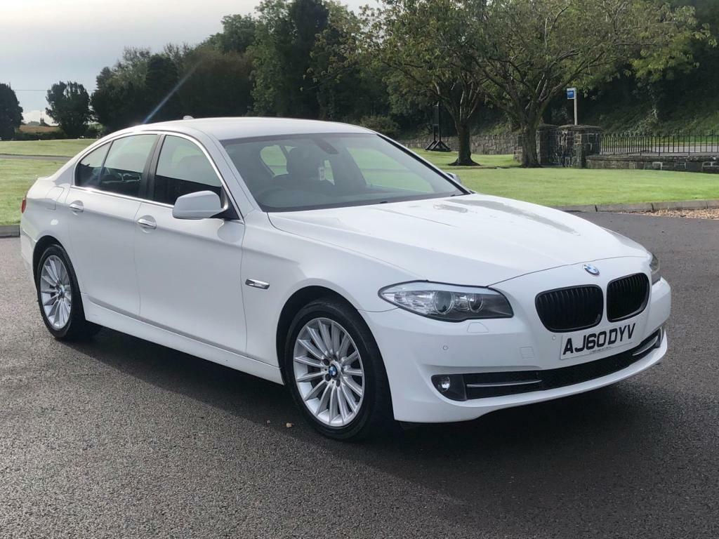 Wallpaper #_nMkgI4BFI5NbQksCxe132 BMW 5 Series 30 525d Se 4d 202 Bhp White 2011 in Ballynahinch