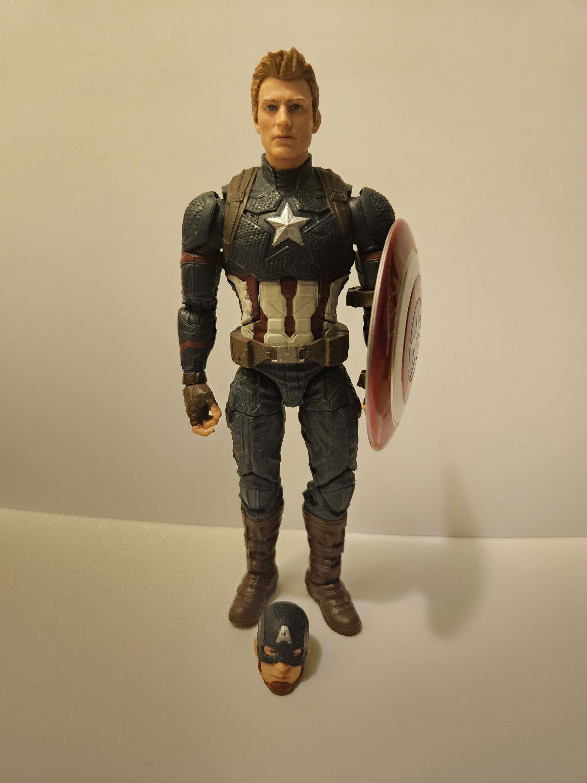 Wallpaper #2nQpw44B_8f4nGFaL2-M52 Marvel Legends Worthy Captain America Steve Rogers Custom Avengers