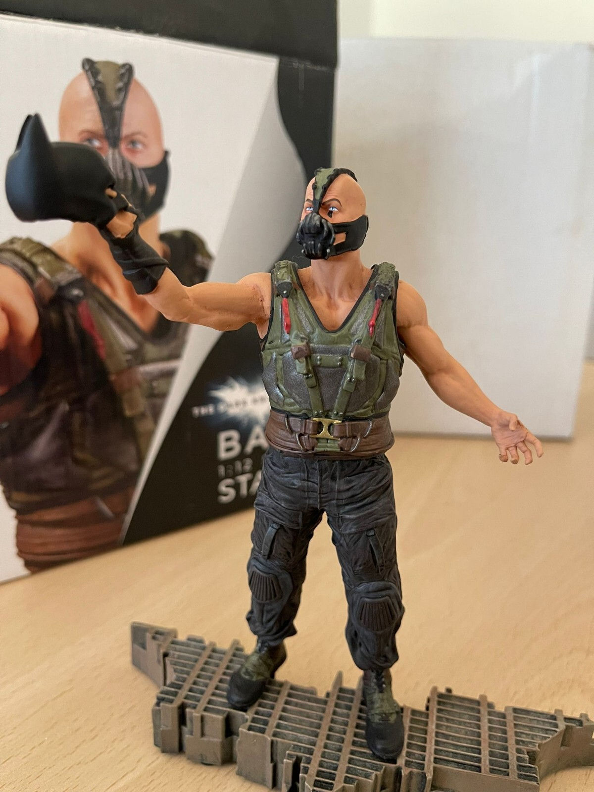 Wallpaper #xGcu75IBSpphPi3-8GDu318 DC Direct the Dark Knight Rises Bane 1 12 Scale Statue for Sale Online
