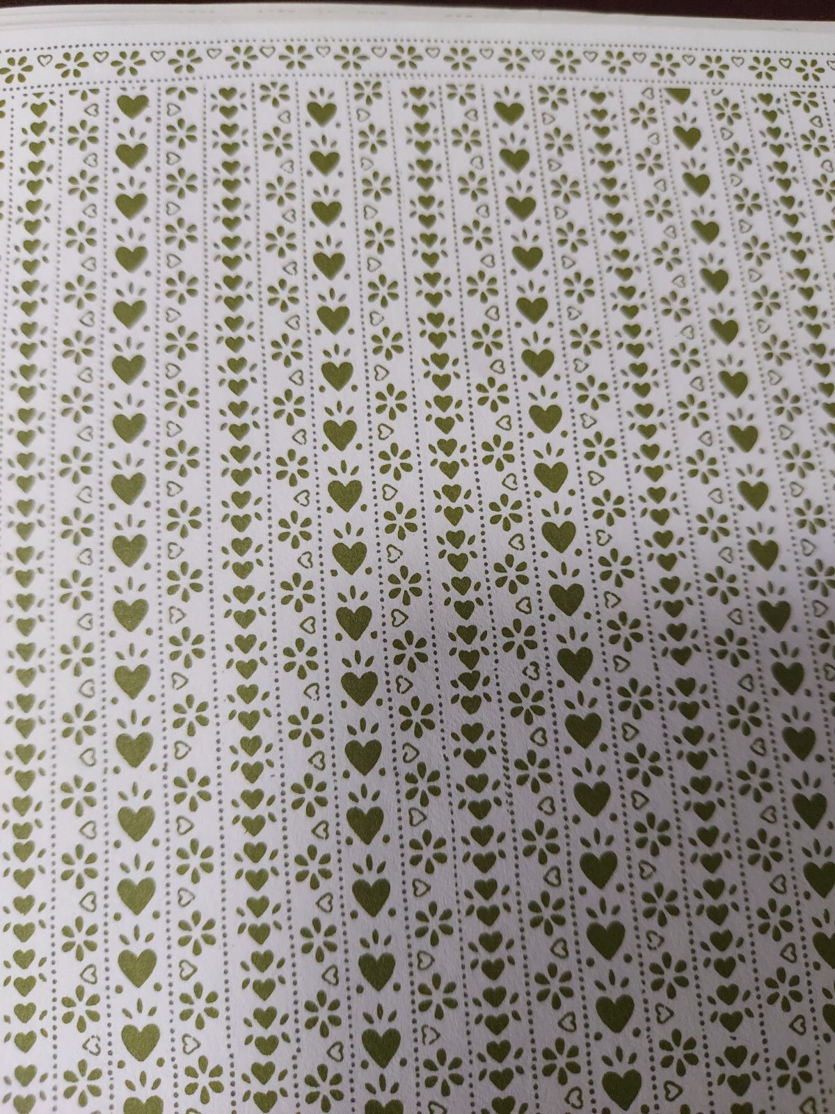 Wallpaper #Tmd395IBSpphPi3-tobx208 Hermes Dollhouse Wallpaper with Borderdark Green Hearts Pattern 112
