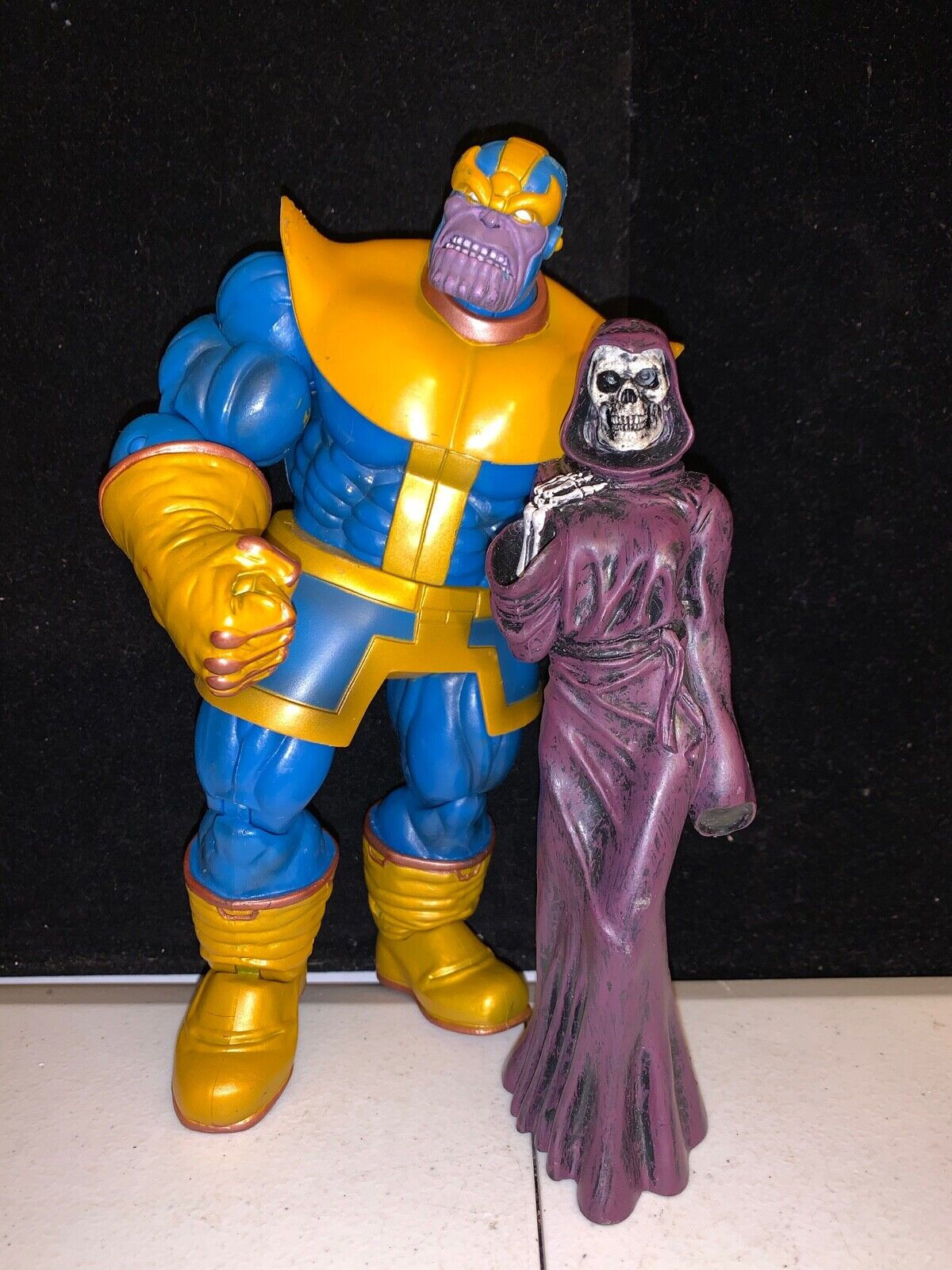 Wallpaper #CaUNOJMBVBiSkHCa-I2R50 Marvel Thanos Lady Death Action Figure Rare eBay