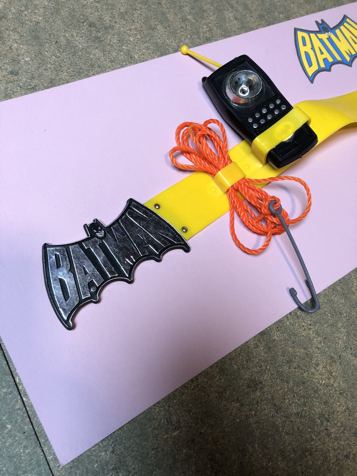 Wallpaper #UnfFJpMB-pgBXx60VaNl329 Remco 1970s Batman Utility Belt No Splits No Box eBay