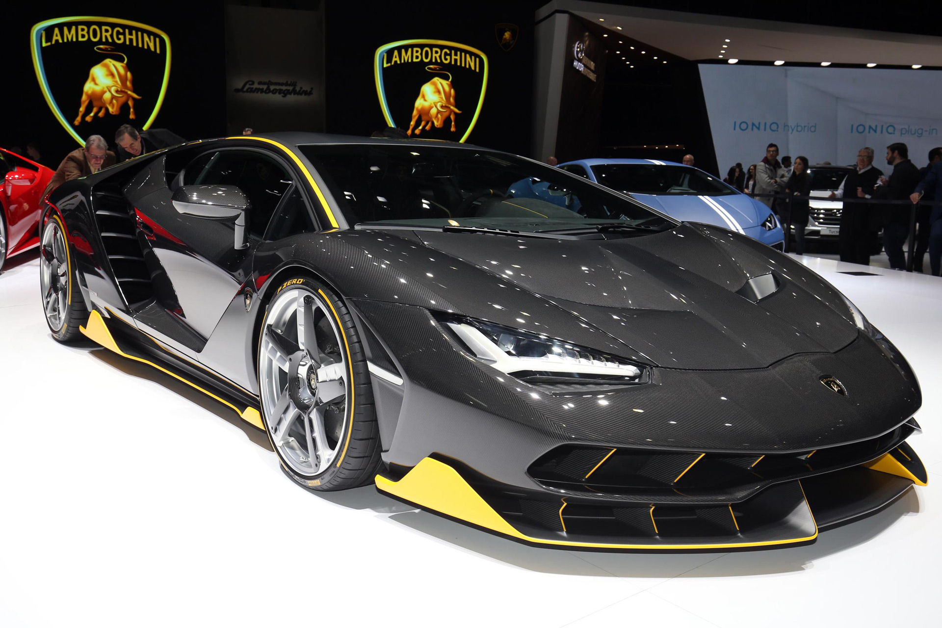 Wallpaper #OR1ZLZMBlOZrFDOkbtBa14 Lamborghini Centenario Debuts in Geneva with 759 Hp