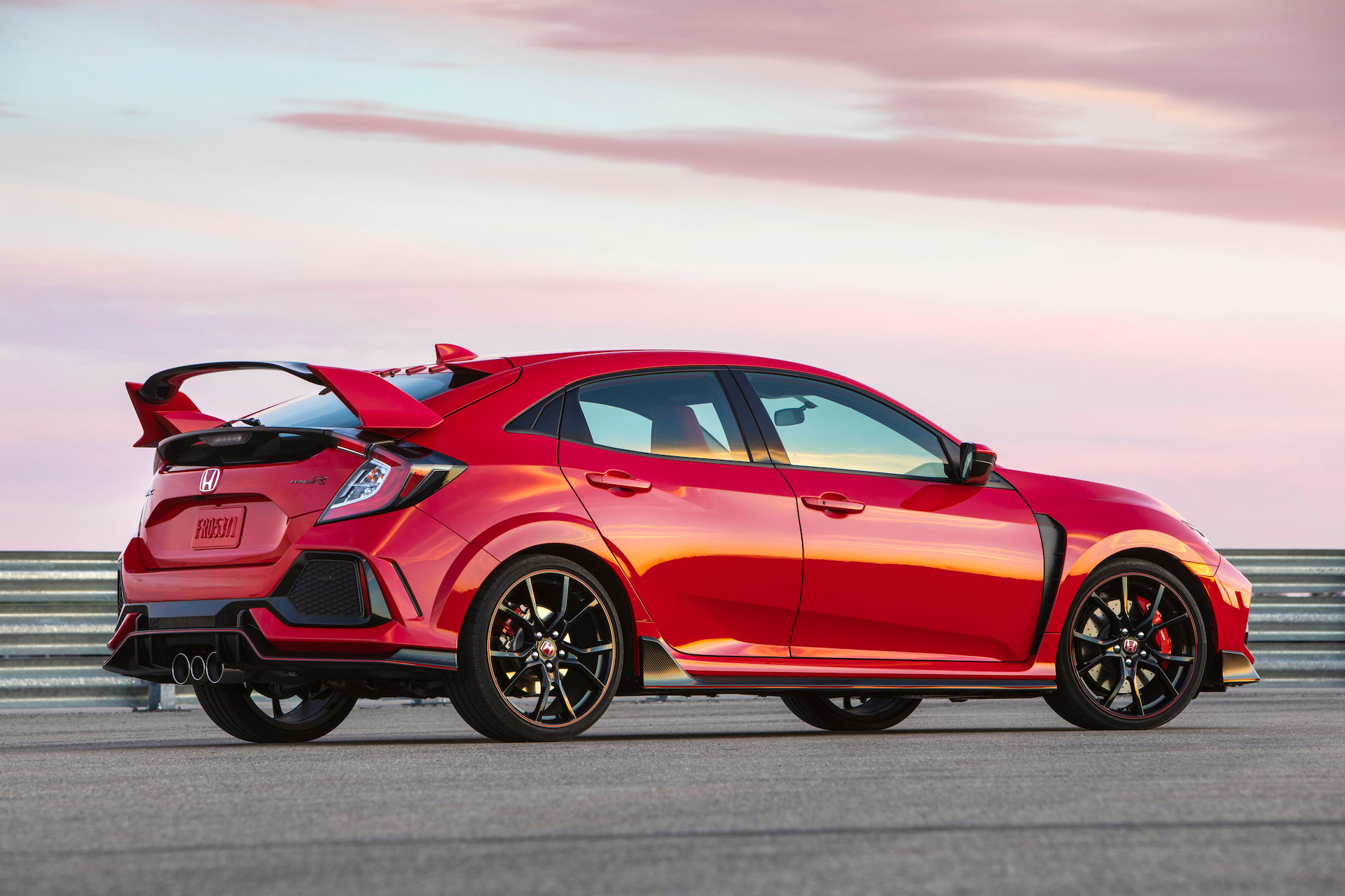 Wallpaper #8ZyH4ZIBZHQxiYariLvV287 Honda Looks at Adding Power All Wheel Drive to Civic Type R