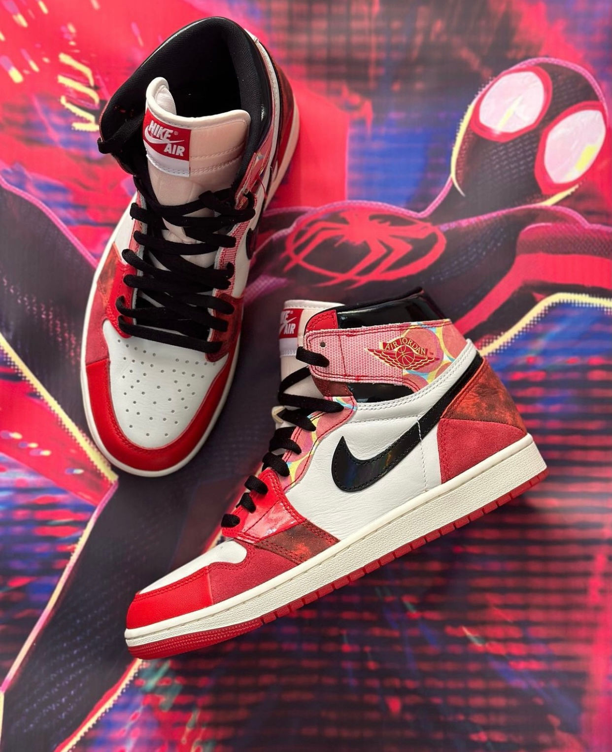 Wallpaper #74D73 Air Jordan 1 Retro High Og Spiderman Level Up