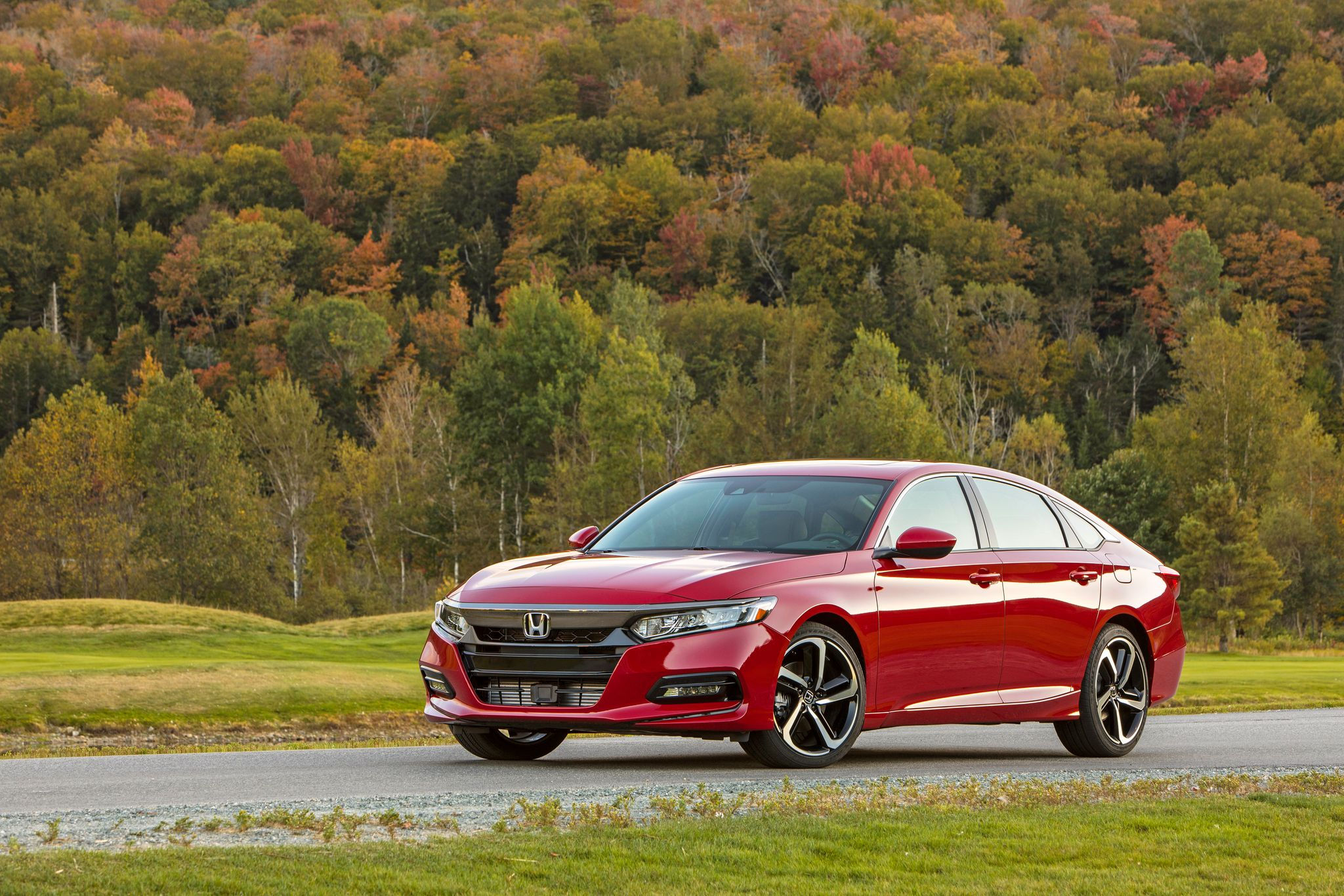 Wallpaper #oBnTMo8BtGB6xQ78fZgJ59 Edmunds Five Affordable Sporty Midsize Sedans the Seattle Times