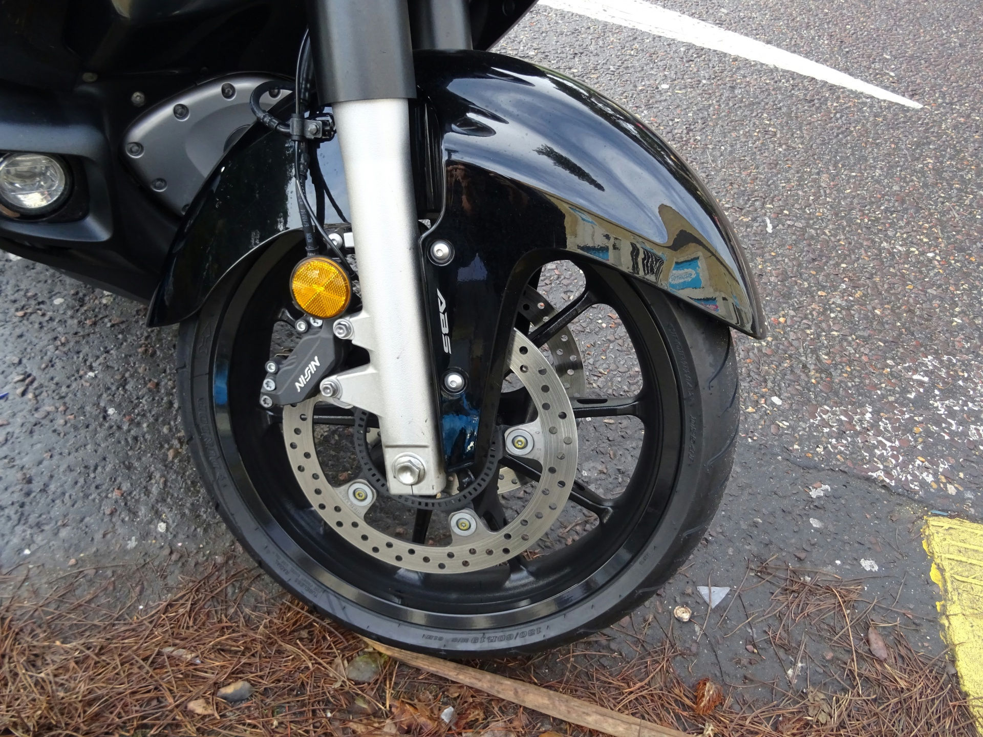 Wallpaper #R2eQ8pIBSpphPi3-X3GM380 Honda Motorcycle Front Wheel Free Stock Photo Public Domain Pictures