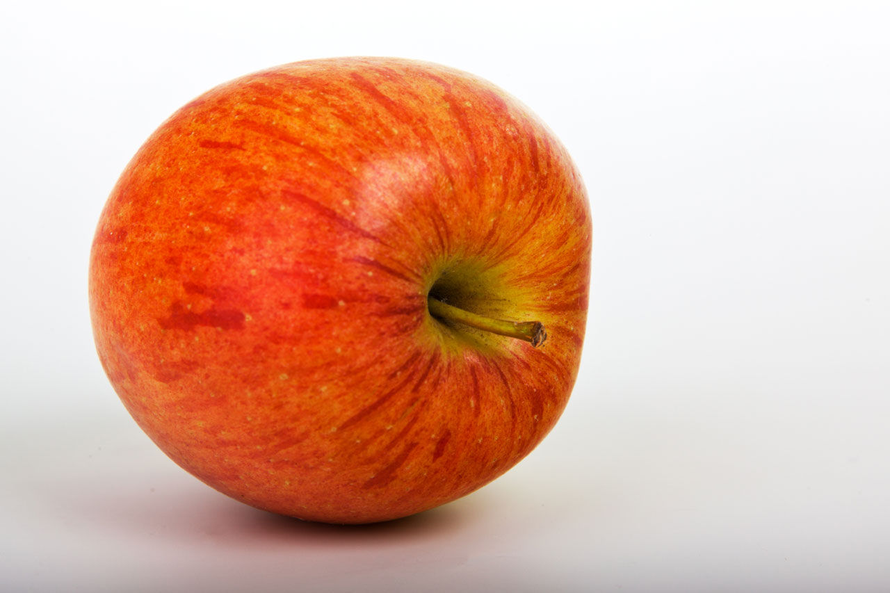 Wallpaper #Dz-FPJMBLiIJ4c9OEZKh251 Red Apple Free Stock Photo Public Domain Pictures