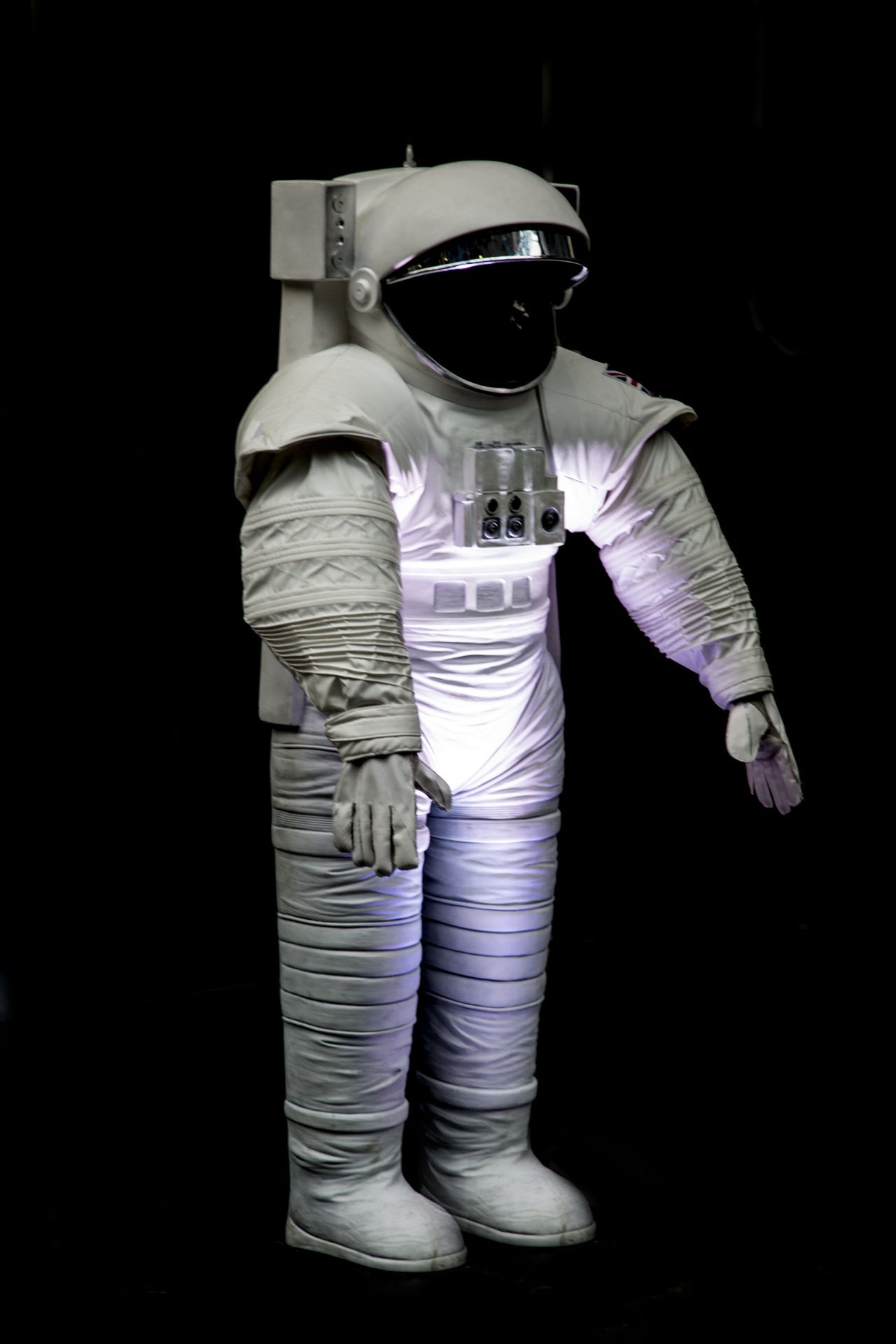 Wallpaper #e2eE_JIBSpphPi3-ZZiW189 Astronaut Space Suit Free Stock Photo Public Domain Pictures