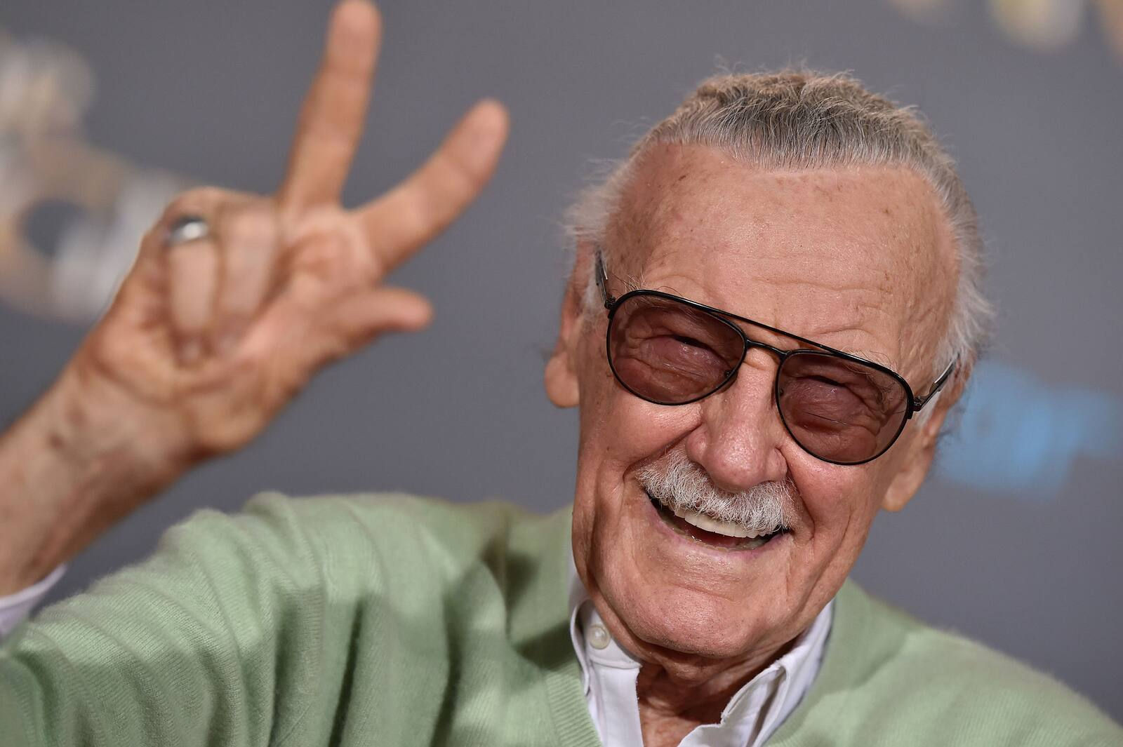 Wallpaper #l-p3VZMBlwTYPL181A1W86 La Curiosa Historia Del Primer Cameo De Stan Lee En Una Pelicula De
