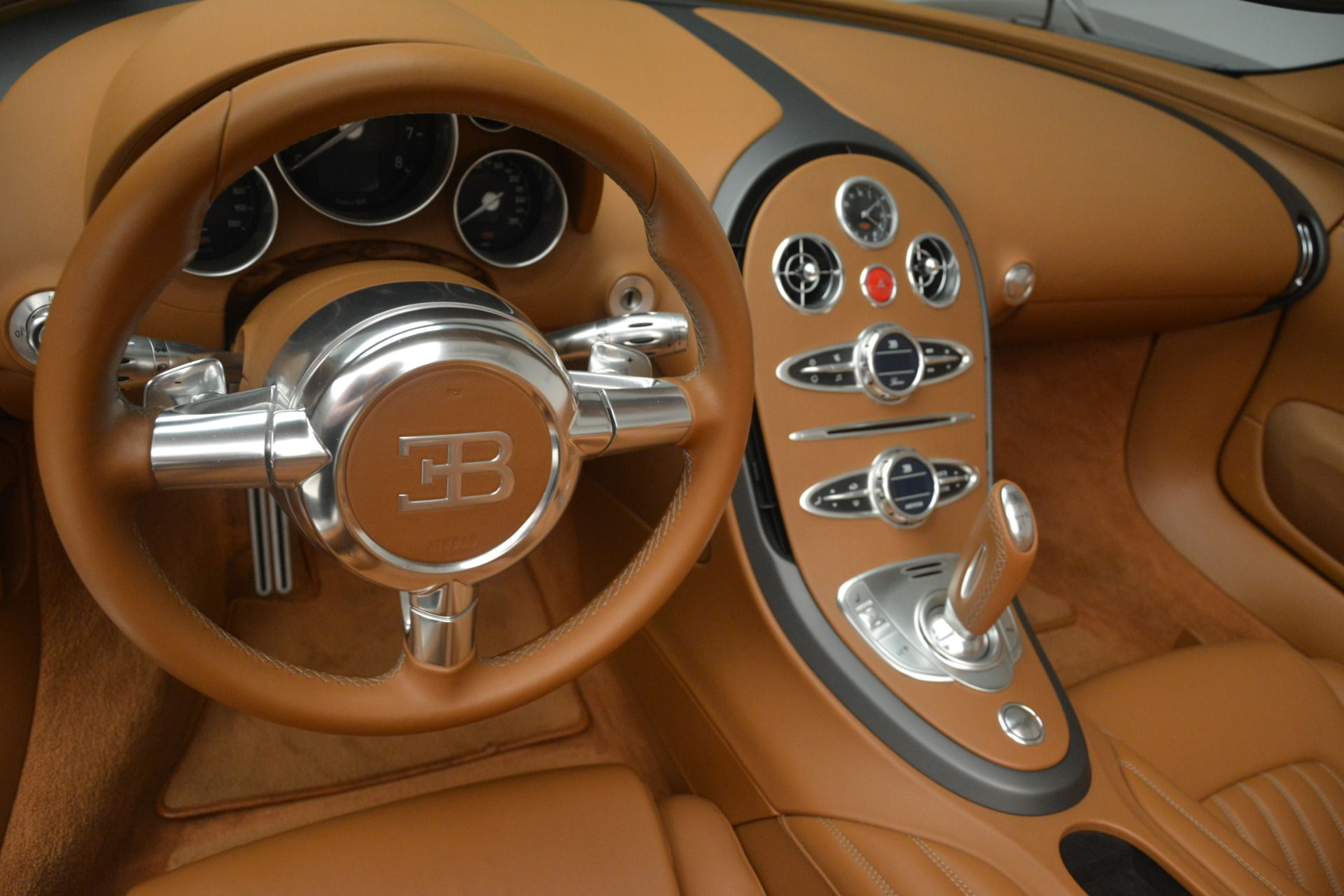 Wallpaper #Z2fa9ZIBSpphPi3-aIFt330 Pre Owned 2010 Bugatti Veyron 164 Grand Sport for Sale Miller