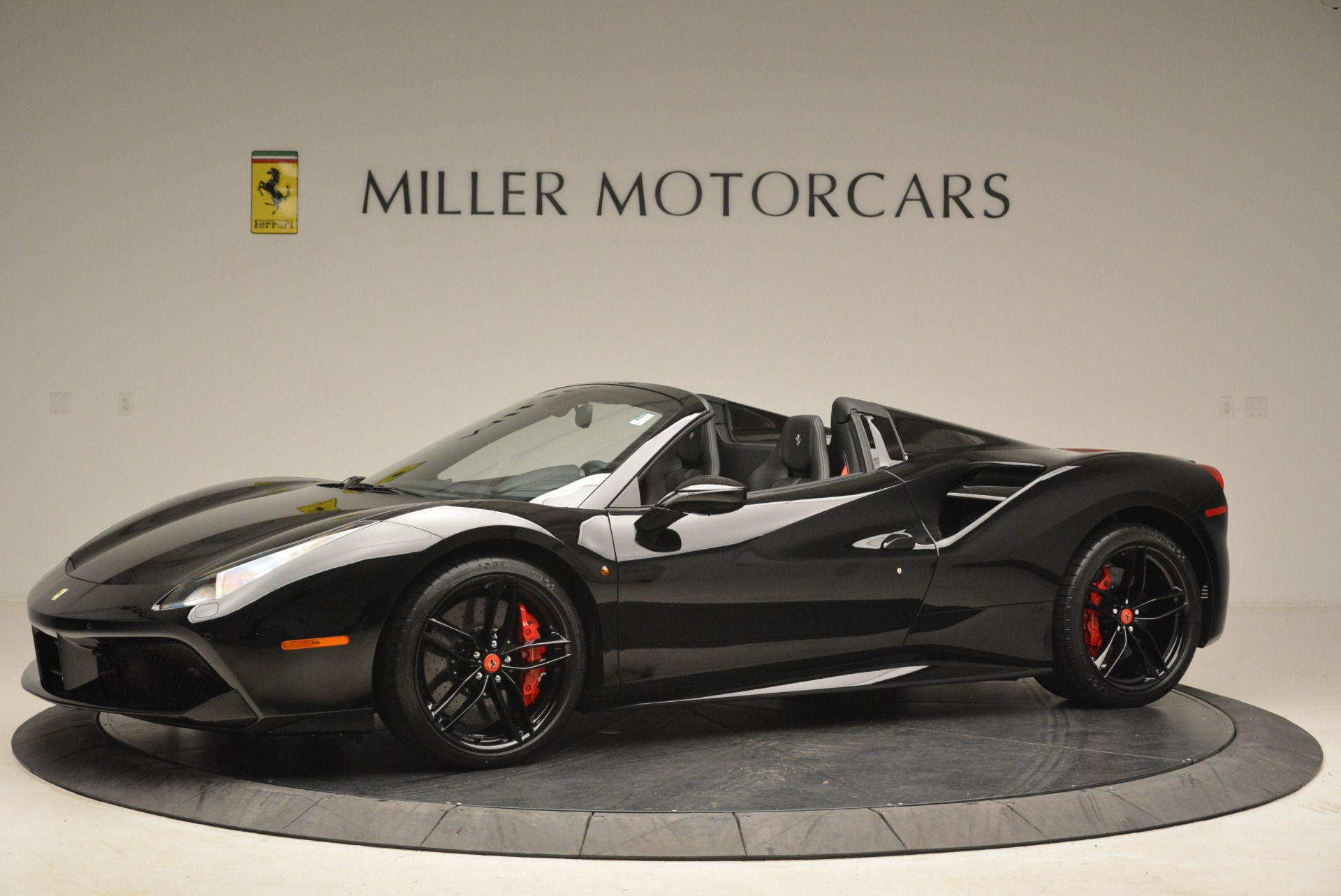 Wallpaper #ggP_Y5MBpyOg8YnE4NbH72 Ferrari 488 Spider Black Allie Baxter