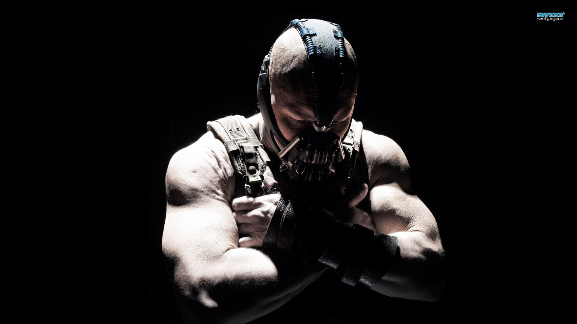 Wallpaper #830e8o4Bnwiau_P65Qqg46 Chris Walker Outlast vs Bane the Dark Knight Rises Spacebattles