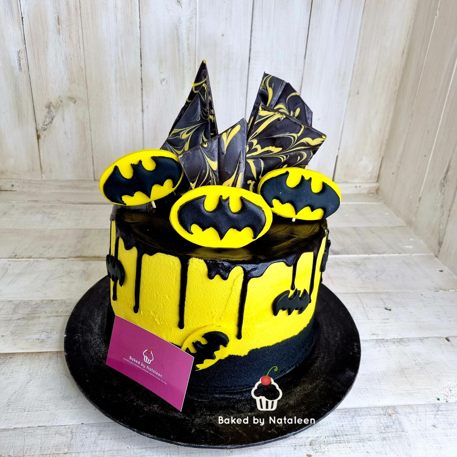 Wallpaper #GRniHY8BtGB6xQ78u3j30 Batman Drip Birthday Cake Baked by Nataleen
