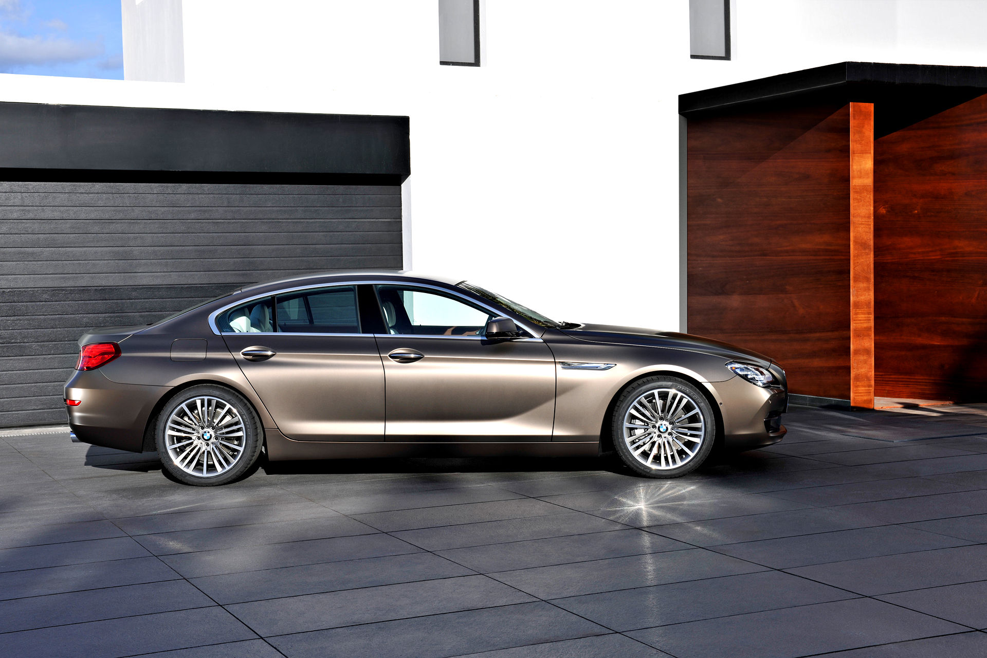 Wallpaper #ii7OOJMBeCfPaRV89btD99 BMW 650i 4 Door Photo Gallery 110
