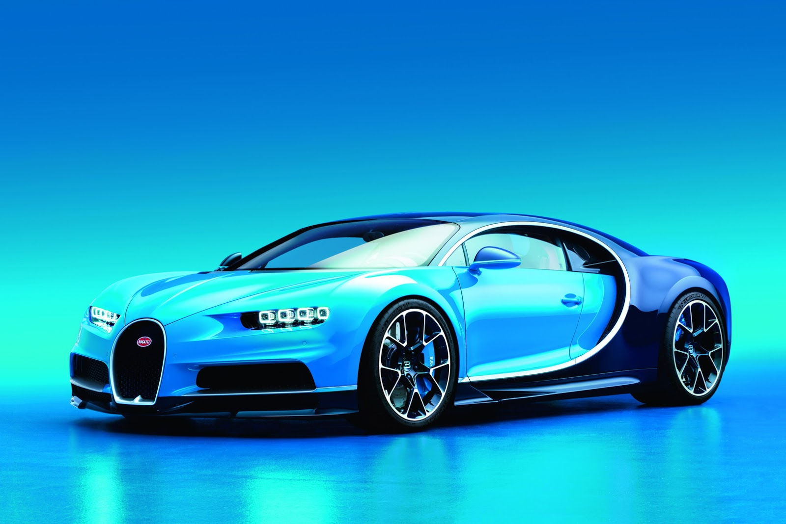 Wallpaper #OGfC65IBSpphPi3-mE5G358 Bugatti Si Prepara a Mangiare Record Con La Nuova Chiron Svago