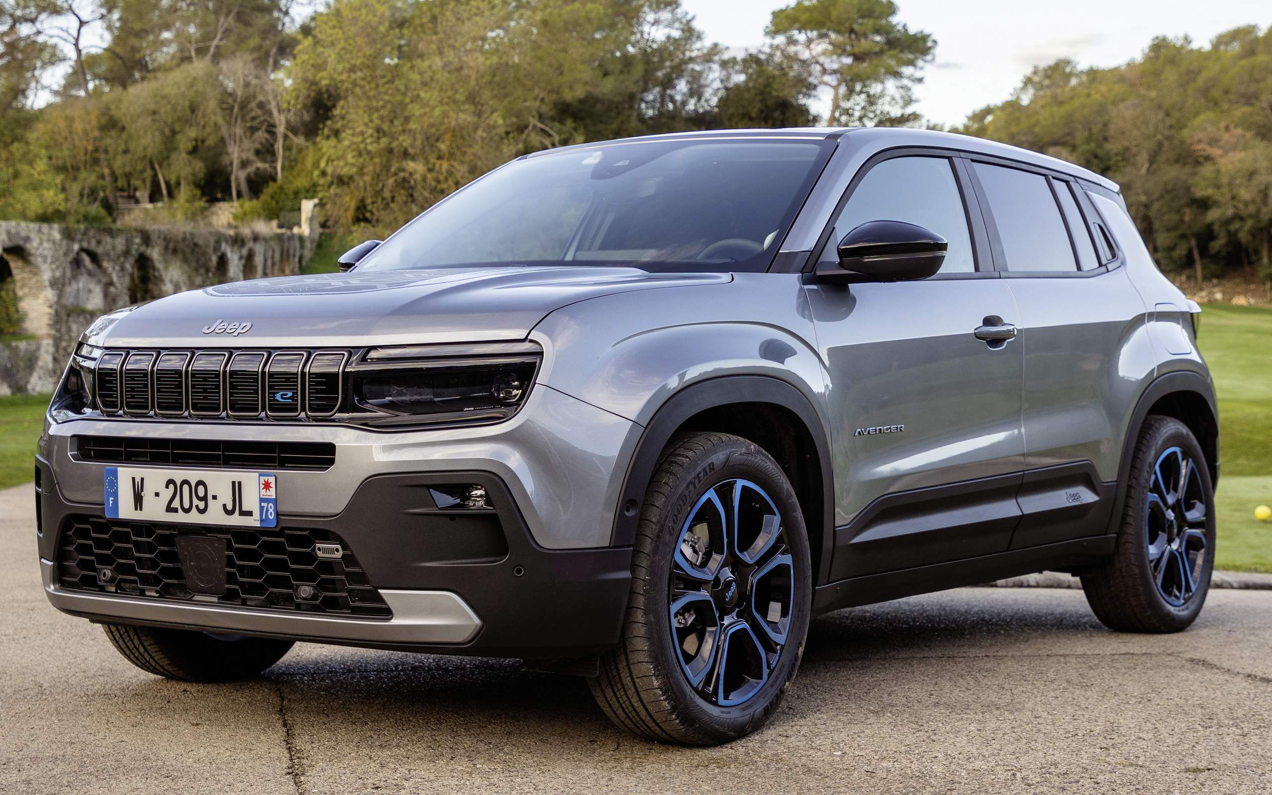 Wallpaper #PfEXQ5MBLX2DcmSNJIUq2 Jeep Avenger E Aposta Eletrica Para Suvs Urbanos Compactos Precos