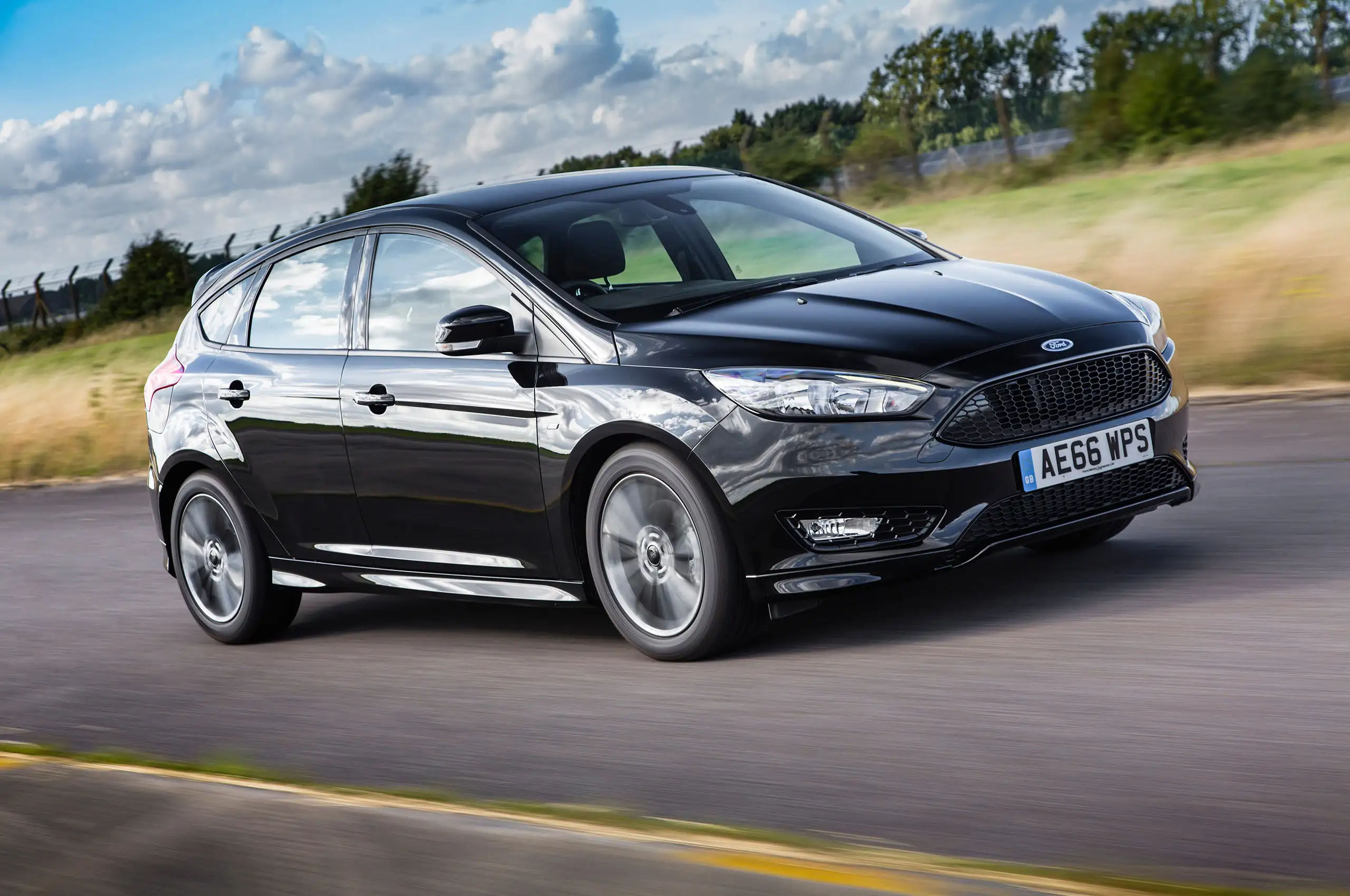 Wallpaper #rmcf-pIBSpphPi3-wo_C29 2016 Ford Focus 15 Tdci St Line Review Review Autocar