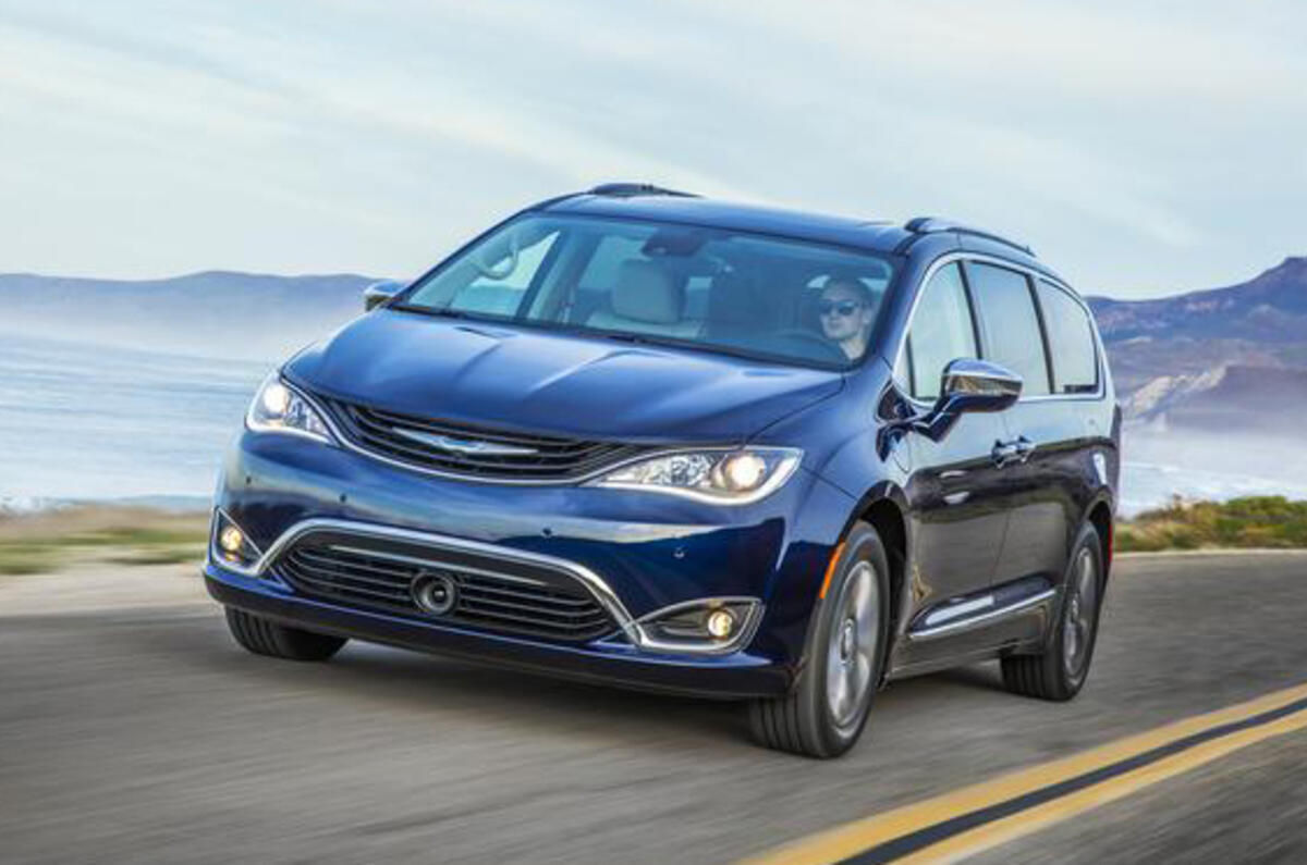 Wallpaper #jrjJ2ZIBJvJKYCmEM-5H335 Chrysler Realigned as Mpv Focused Shared Mobility Brand Autocar